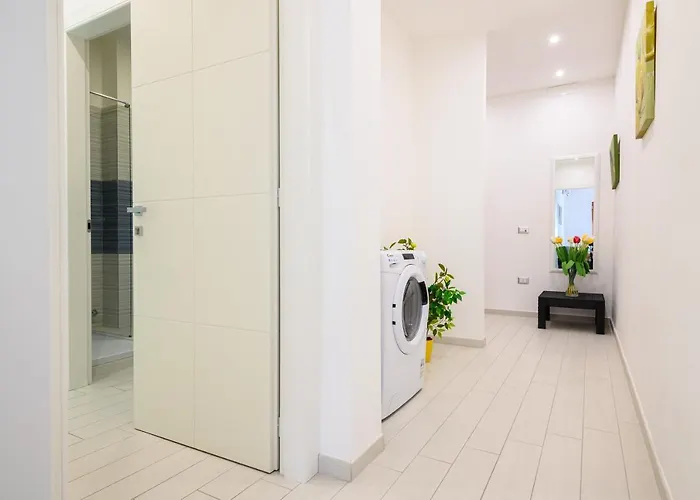 Apartment ***** Imperiale Ingenito *